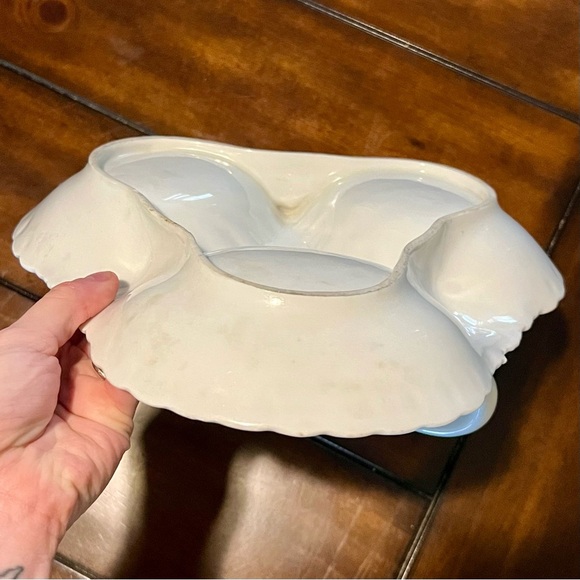 Vintage White Porcelain Divided Serving Dish – Shell Pattern with Handle - Picture 9 of 13